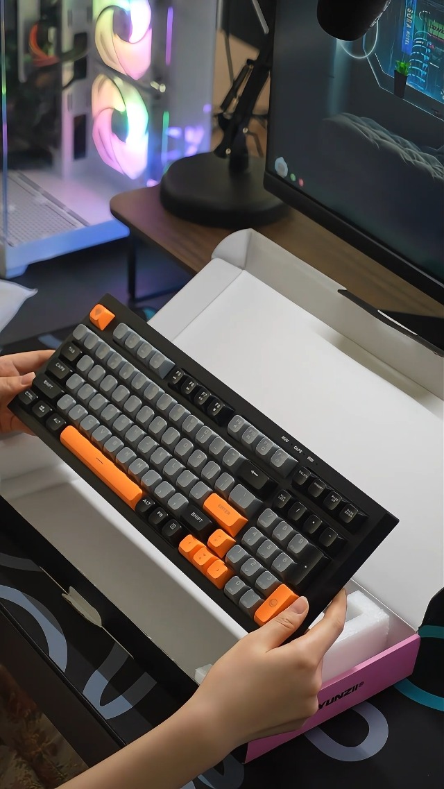 Amazon | YUNZII D98 98キー ゲーミングキーボード メカニカル